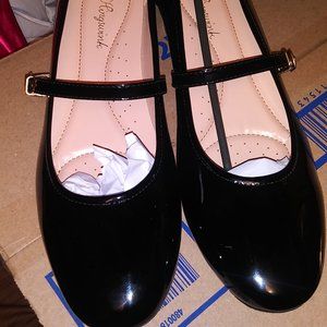 Black Patent Low Heel Mary Janes 11 M New!